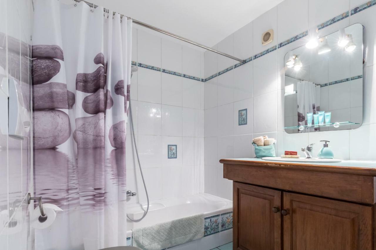 La maison des vacances Menton Extérieur photo